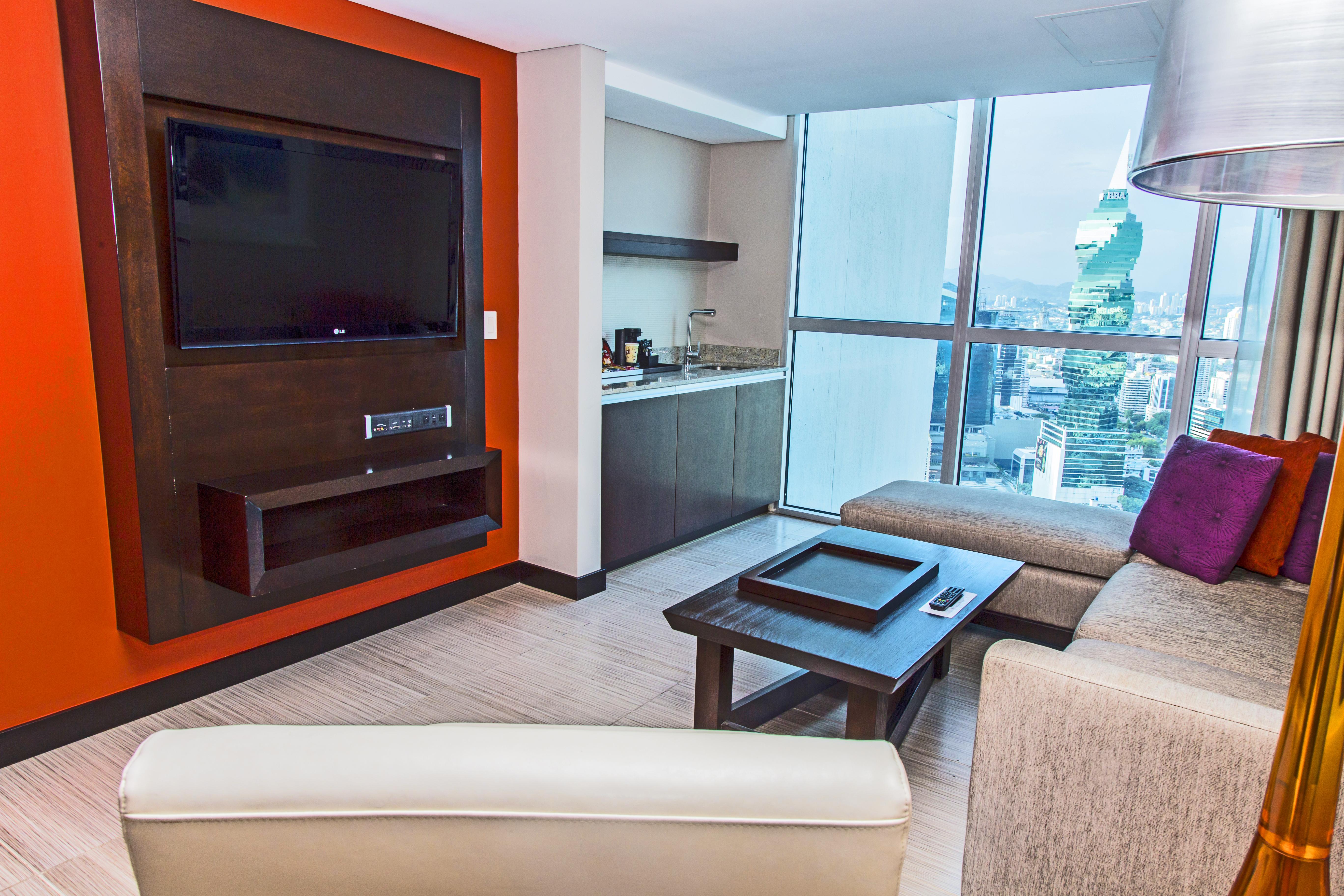Hard Rock Hotel Panama Megapolis Exteriör bild A living room at the hotel
