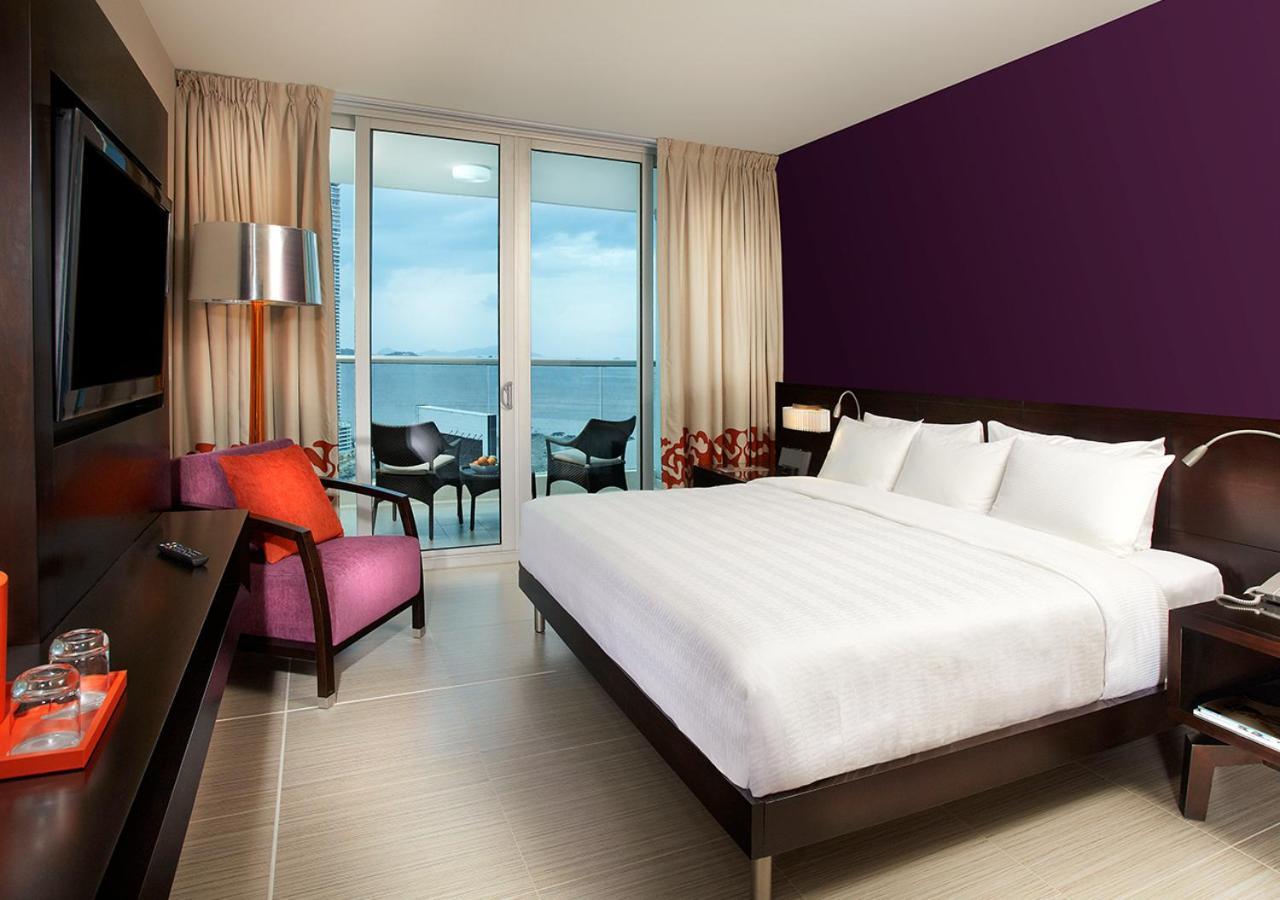 Hard Rock Hotel Panama Megapolis Exteriör bild A room at the Hard Rock Hotel