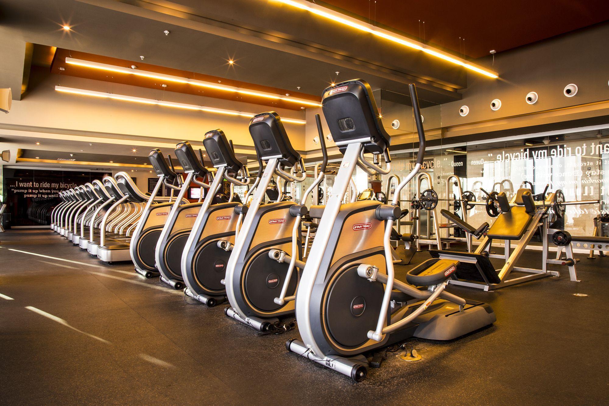 Hard Rock Hotel Panama Megapolis Exteriör bild Elliptical cross trainer